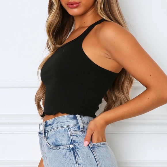 White fox | Close To You Crop Black - Picture 3 of 5